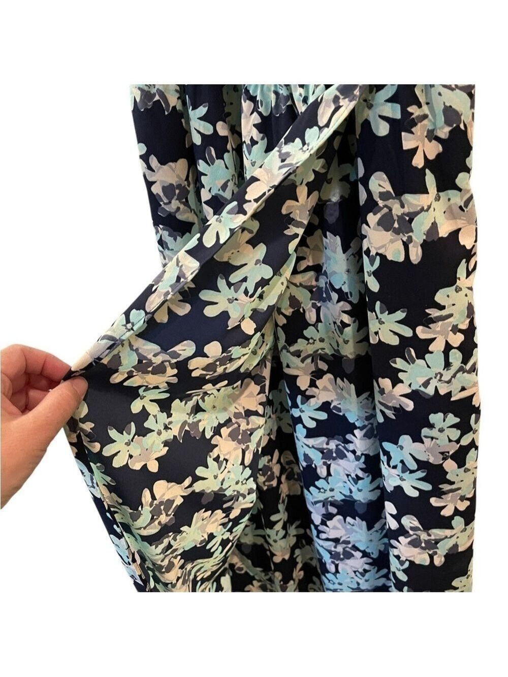 Banana Republic Faux Wrap Maxi Dress Floral Print Navy & Mint Size: 4 Petite - Picture 5 of 12